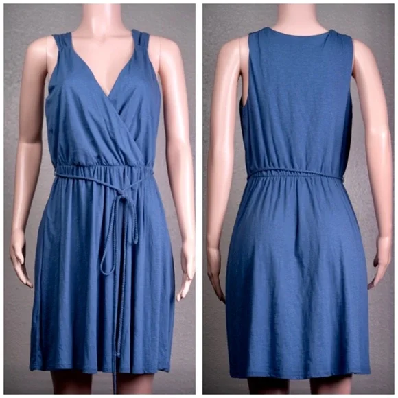 LOFT | Dresses | Nwt Ann Taylor Loft Blue Surplice Dress | Poshmark